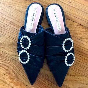 Zara Flats